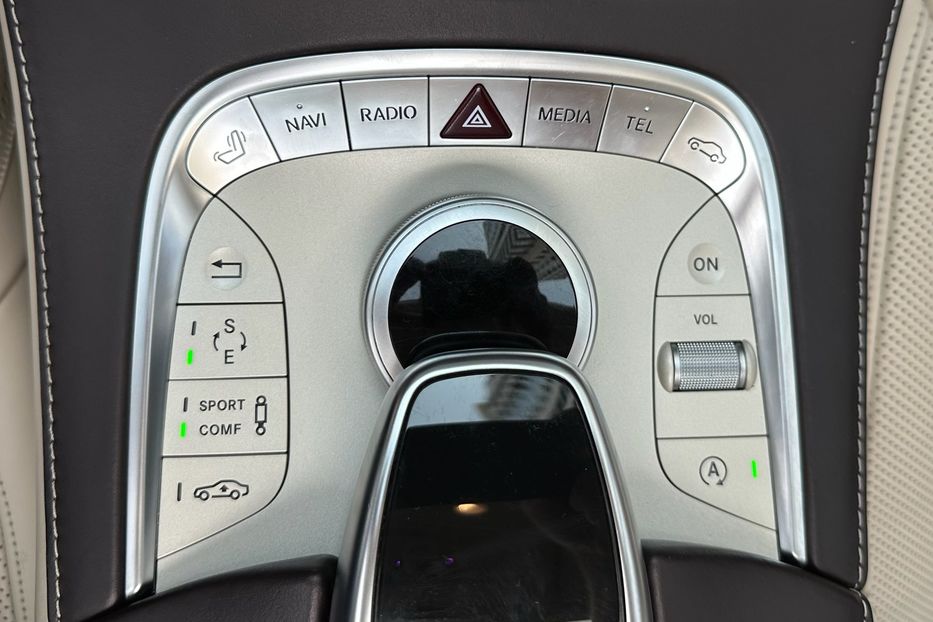 Продам Mercedes-Benz Maybach 400 G-tronic 2016 года в Киеве