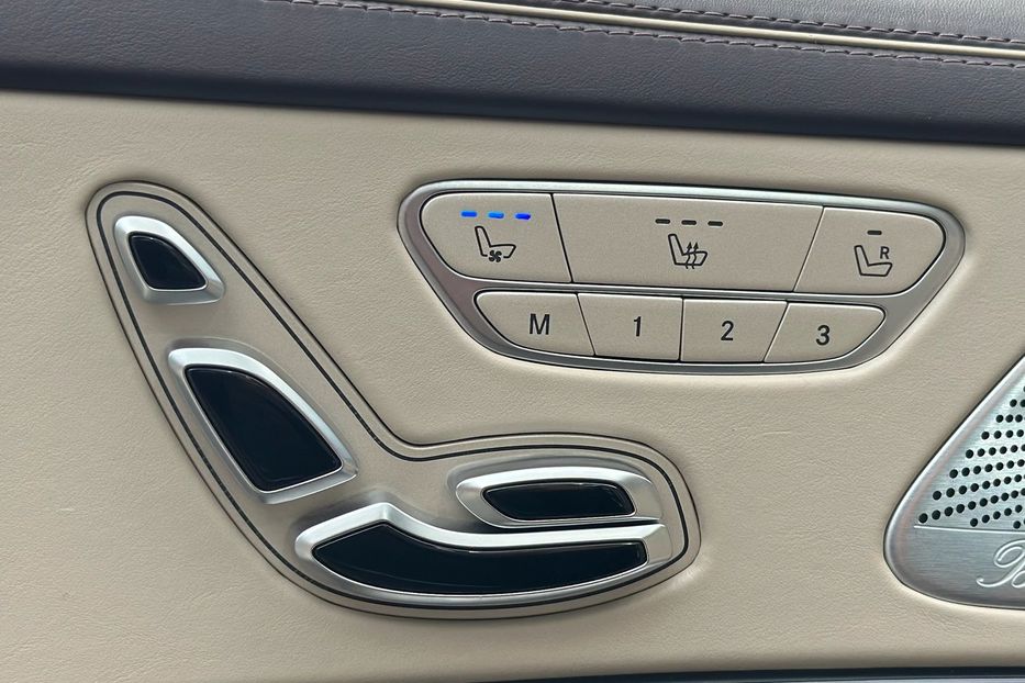 Продам Mercedes-Benz Maybach 400 G-tronic 2016 года в Киеве