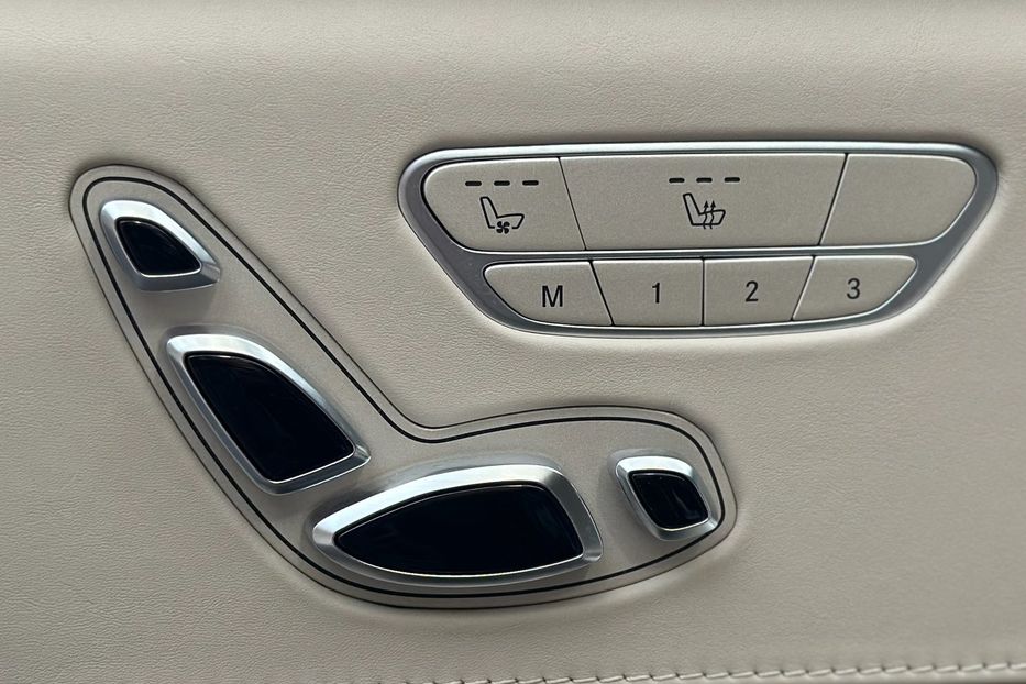 Продам Mercedes-Benz Maybach 400 G-tronic 2016 года в Киеве