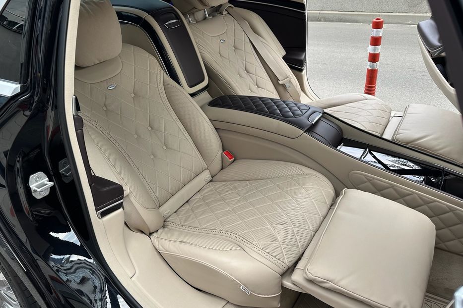 Продам Mercedes-Benz Maybach 400 G-tronic 2016 года в Киеве