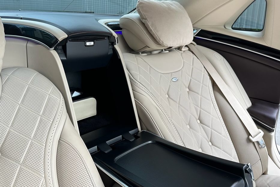 Продам Mercedes-Benz Maybach 400 G-tronic 2016 года в Киеве