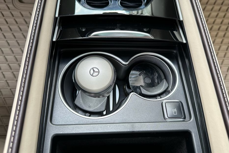 Продам Mercedes-Benz Maybach 400 G-tronic 2016 года в Киеве