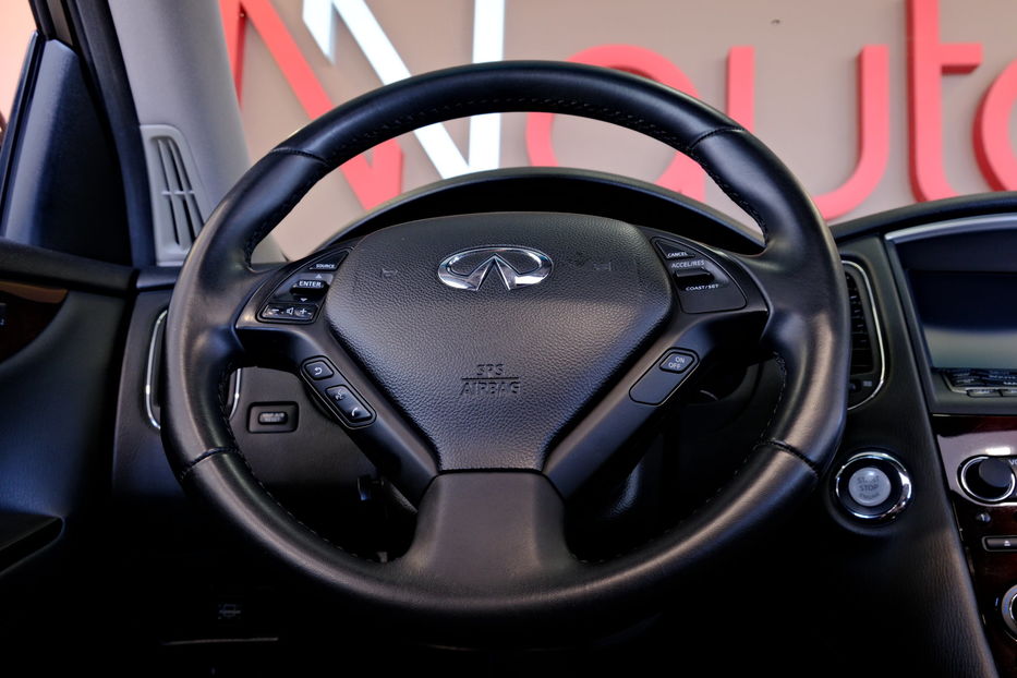 Продам Infiniti Q50 2016 года в Одессе
