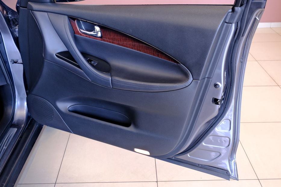 Продам Infiniti Q50 2016 года в Одессе