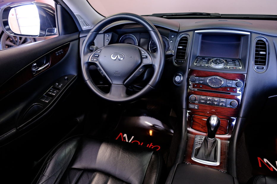 Продам Infiniti Q50 2016 года в Одессе