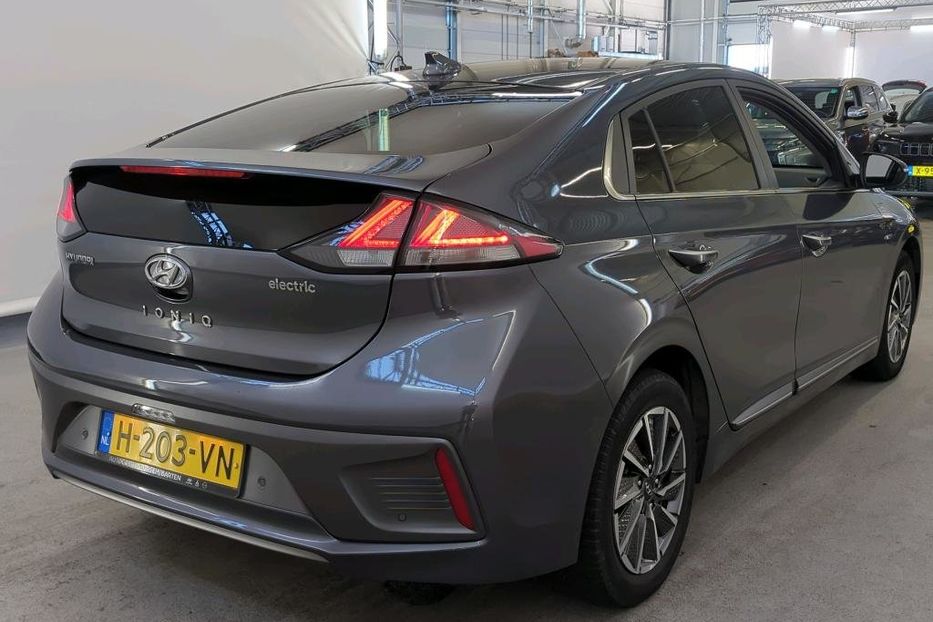 Продам Hyundai Ioniq 39KW/H, vin 7563 2020 года в Житомире