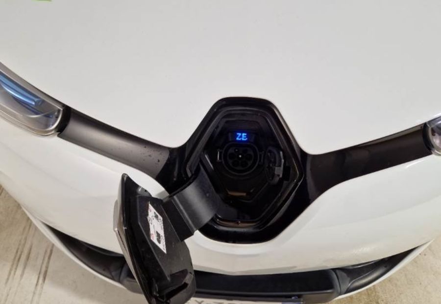 Продам Renault Zoe 41 KW/H, 6 автомобілів 2019 года в Житомире