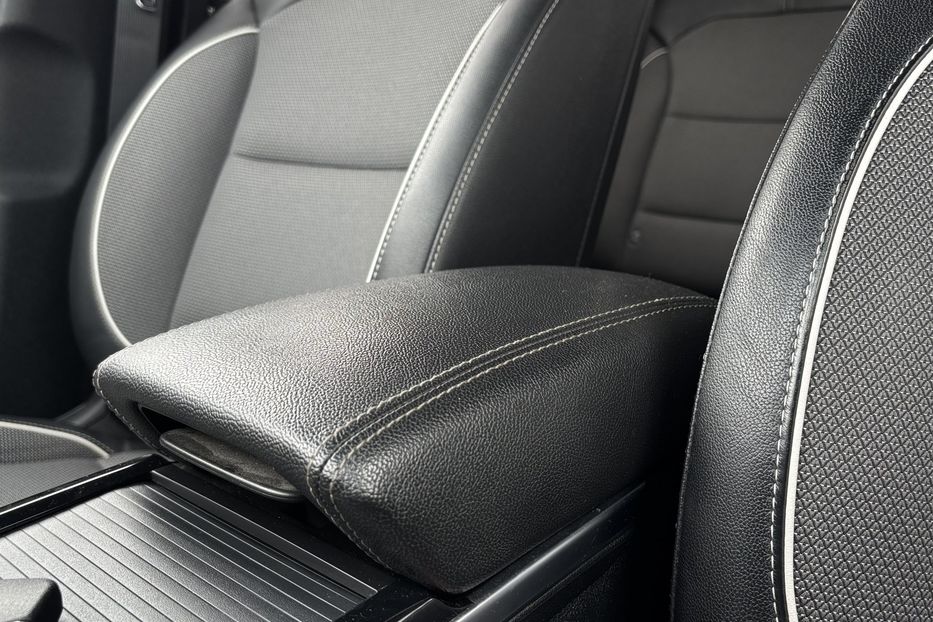 Продам Kia Niro 64квт 2021 года в Львове