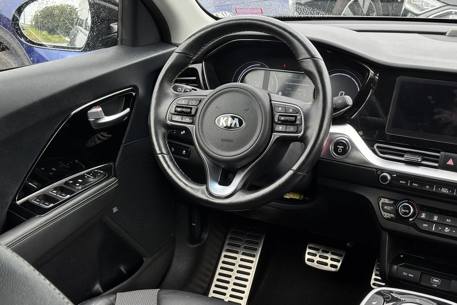 Продам Kia Niro 64квт 2021 года в Львове