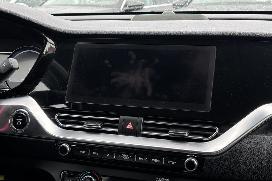 Продам Kia Niro 64квт 2021 года в Львове