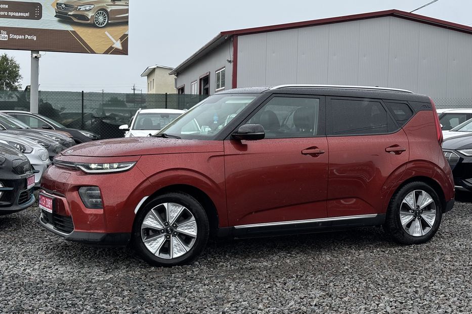 Продам Kia Soul  64kWh Executive Line 2020 года в Львове