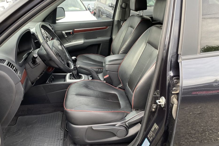 Продам Hyundai Santa FE 2008 года в Луцке