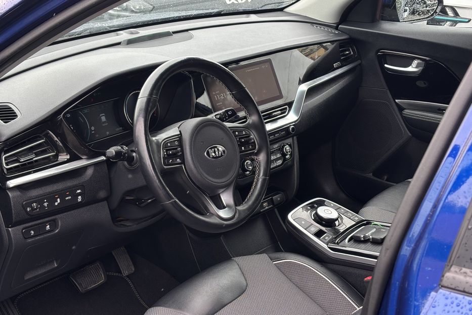 Продам Kia Niro 64 2021 года в Львове