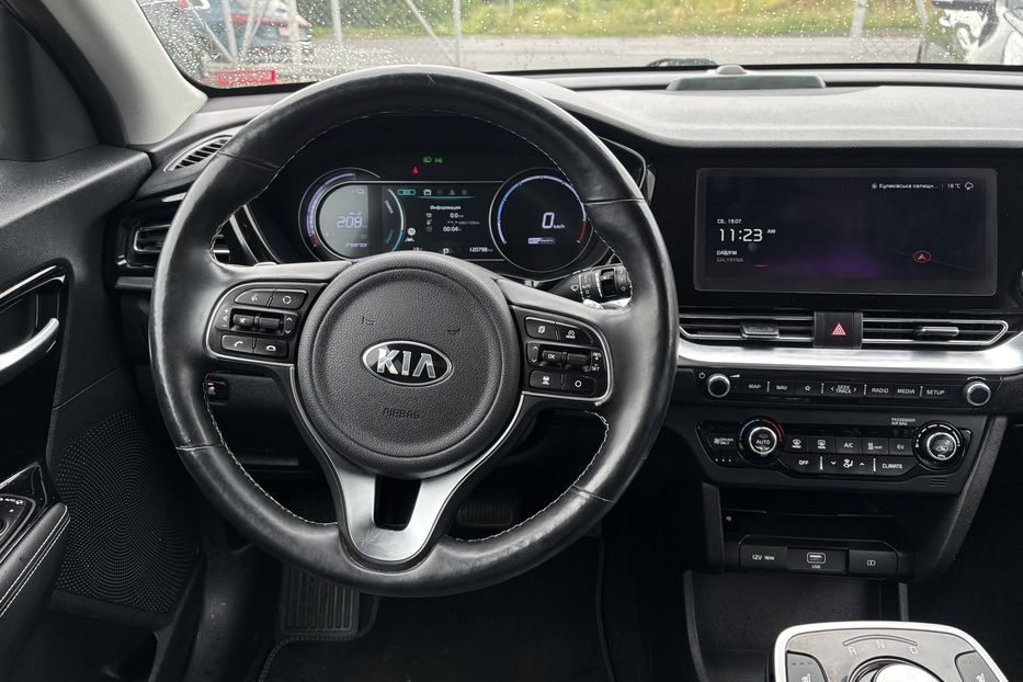 Продам Kia Niro 64 2021 года в Львове