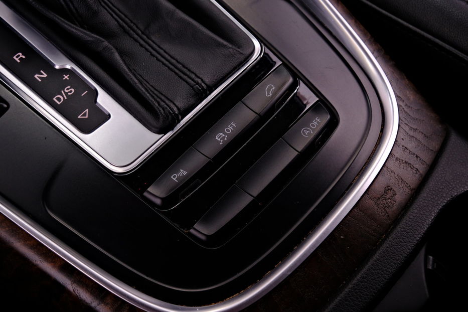 Продам Audi Q5 2015 года в Одессе