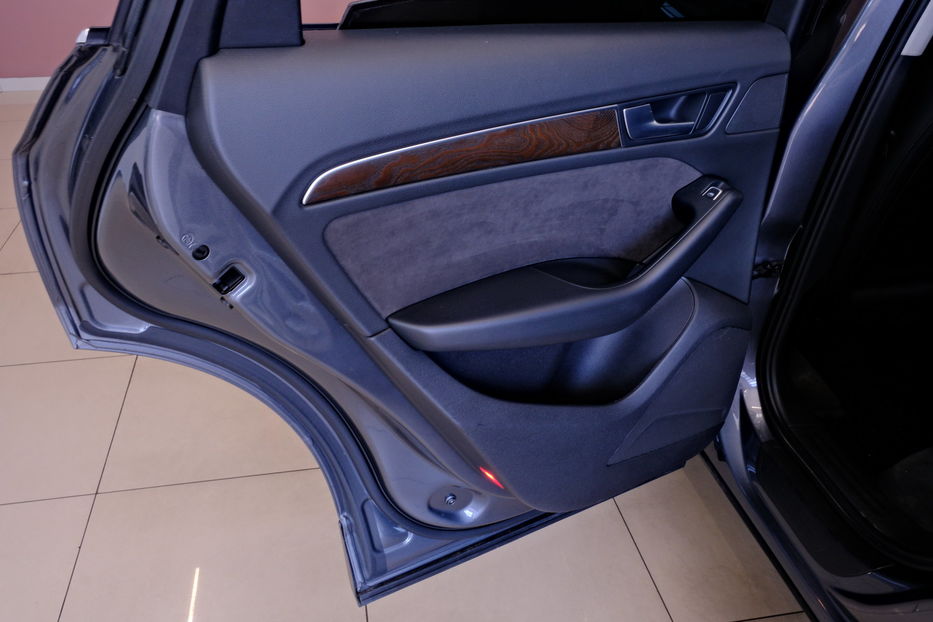 Продам Audi Q5 2015 года в Одессе