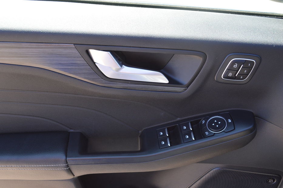 Продам Ford Escape Platinum 2024 года в Одессе