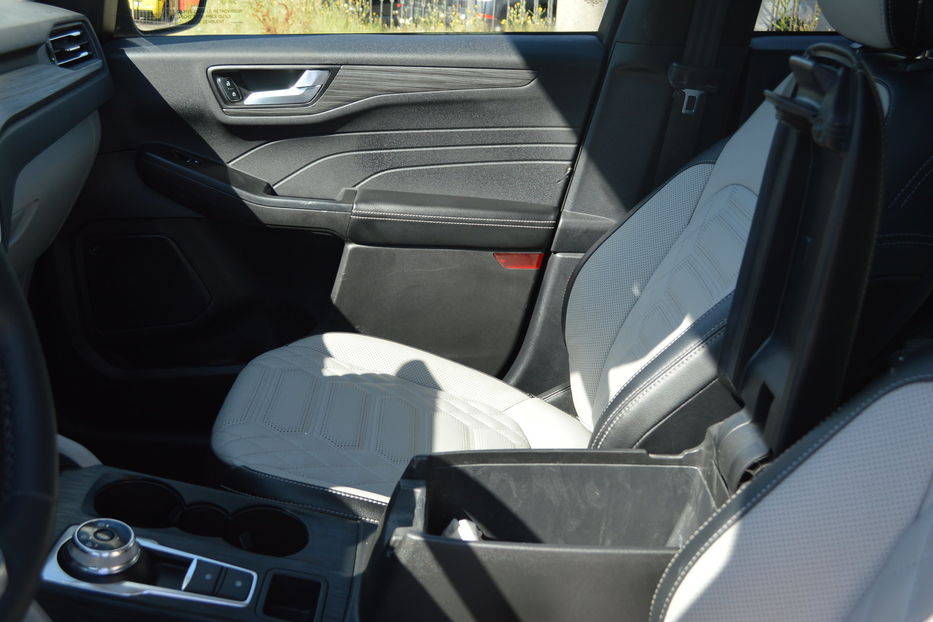 Продам Ford Escape Platinum 2024 года в Одессе