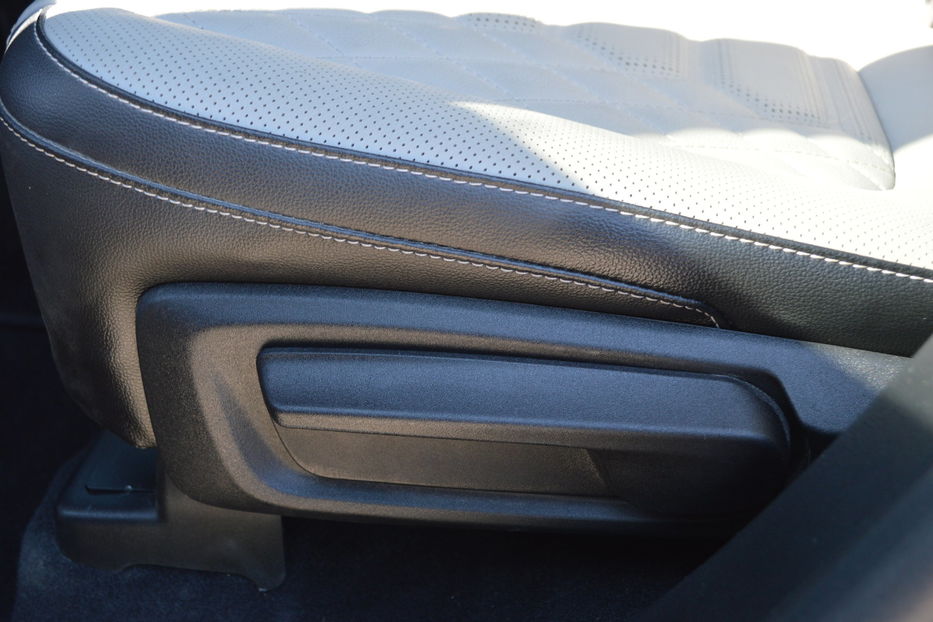 Продам Ford Escape Platinum 2024 года в Одессе