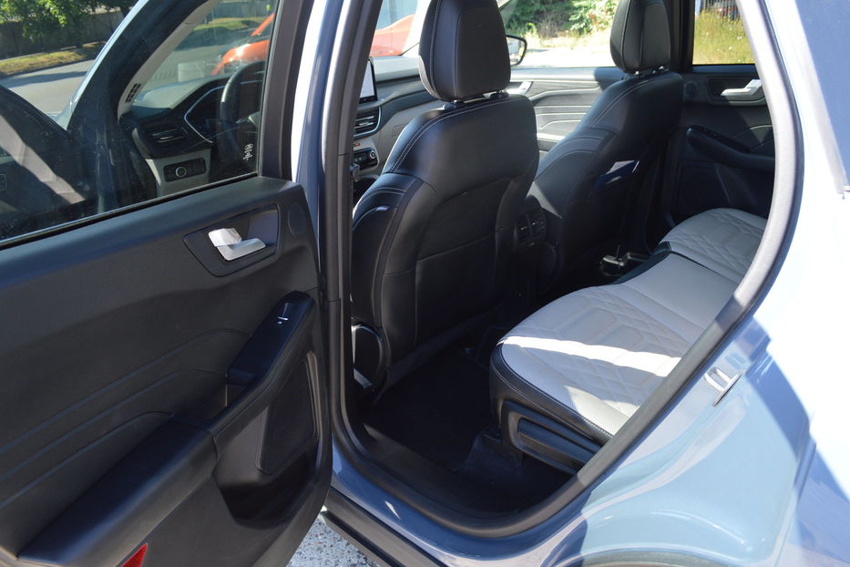 Продам Ford Escape Platinum 2024 года в Одессе