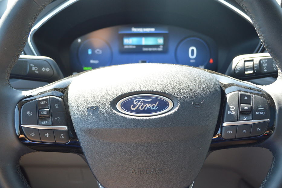 Продам Ford Escape Platinum 2024 года в Одессе