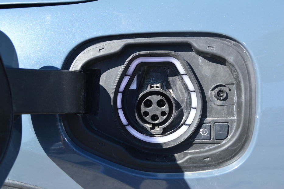 Продам Ford Escape Platinum 2024 года в Одессе