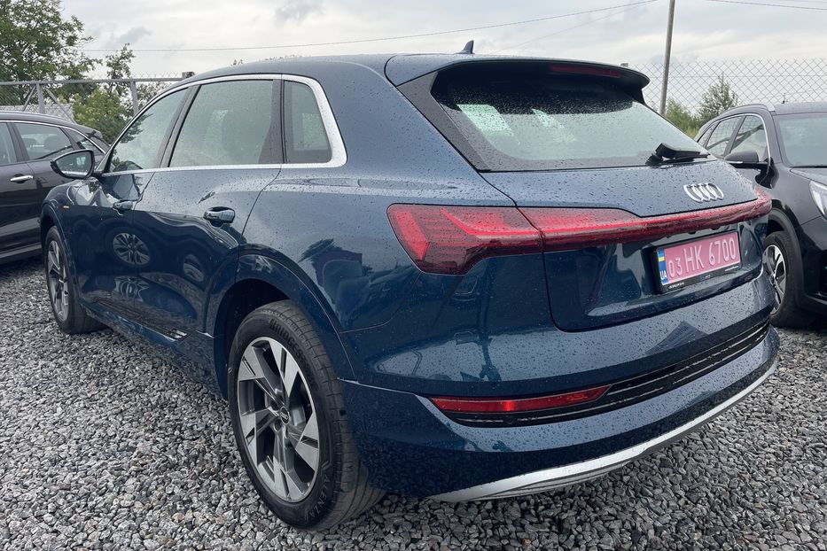 Продам Audi E-Tron 55 quattro  2021 года в Львове