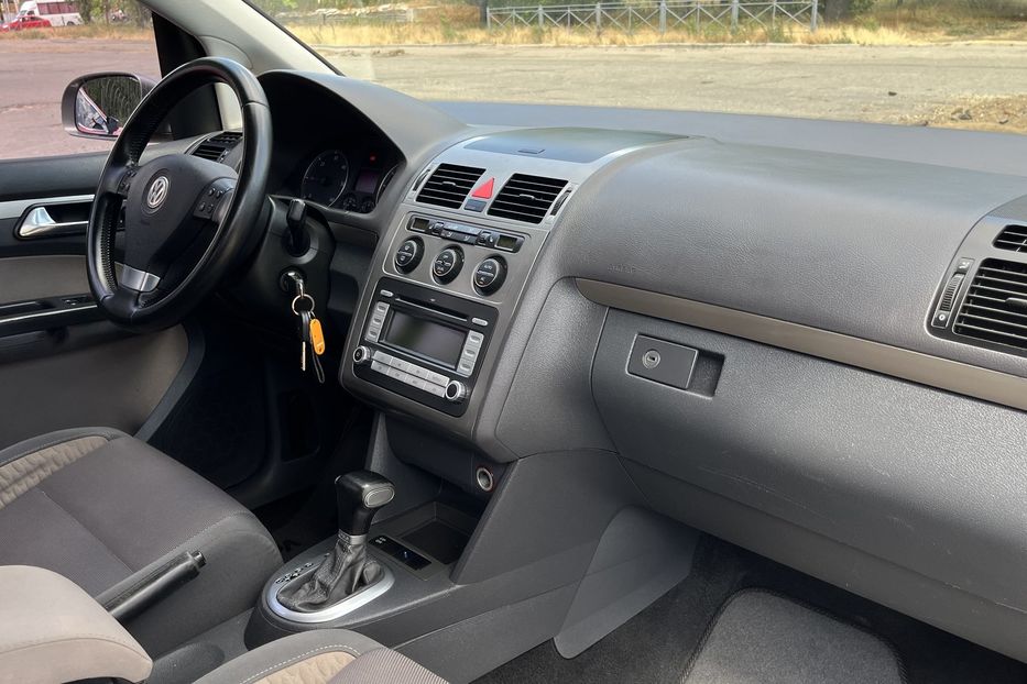 Продам Volkswagen Cross Touran Oficial 2007 года в Николаеве
