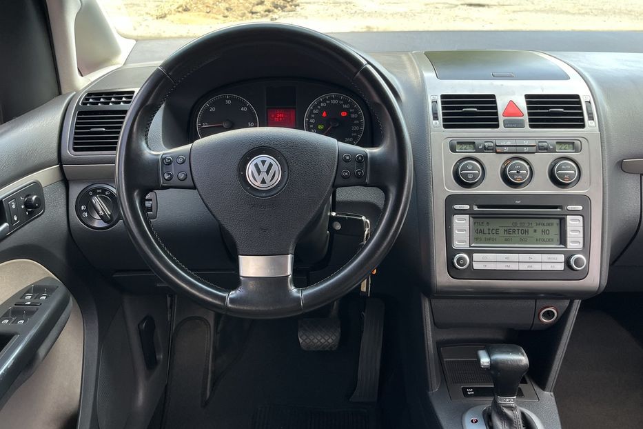 Продам Volkswagen Cross Touran Oficial 2007 года в Николаеве