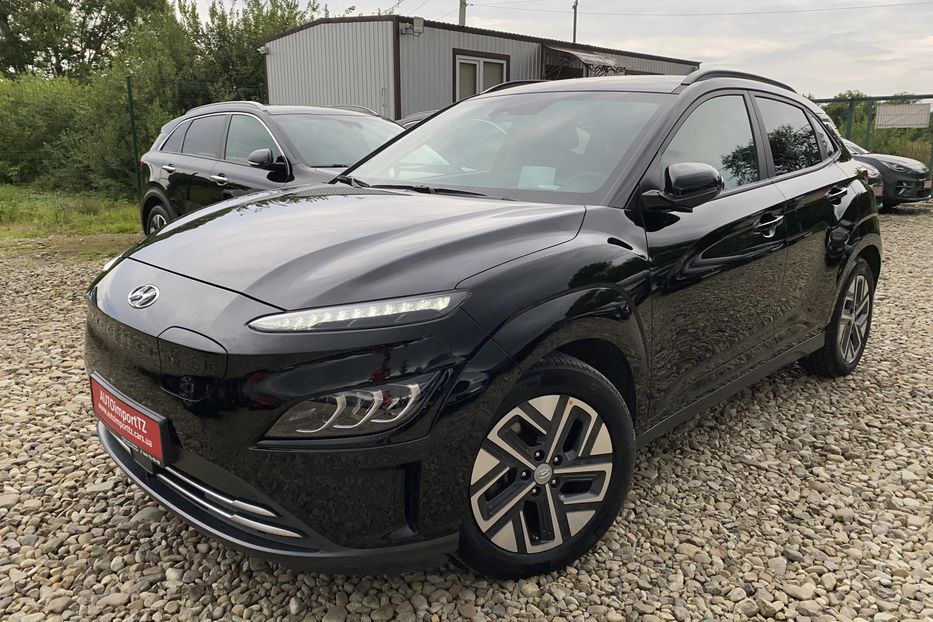 Продам Hyundai Kona 64кВтК-тКолісПідгрівсиднькерма 2022 года в Львове