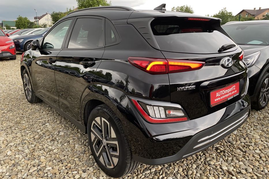 Продам Hyundai Kona 64кВтК-тКолісПідгрівсиднькерма 2022 года в Львове