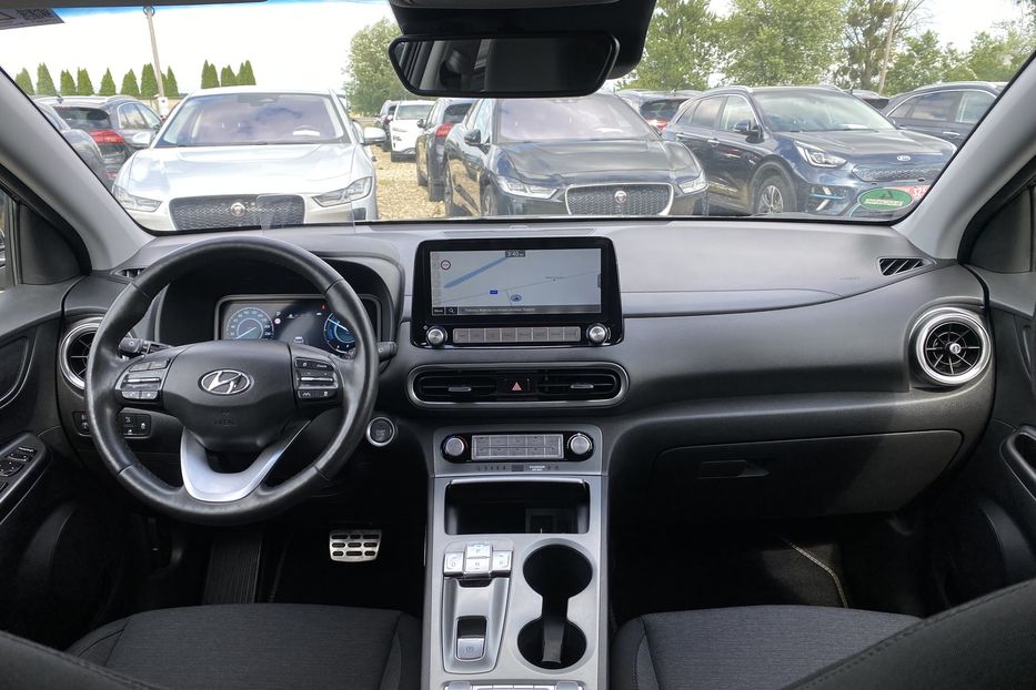 Продам Hyundai Kona 64кВтК-тКолісПідгрівсиднькерма 2022 года в Львове