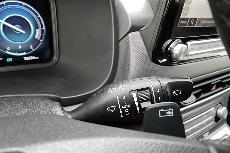 Продам Hyundai Kona 64кВтК-тКолісПідгрівсиднькерма 2022 года в Львове
