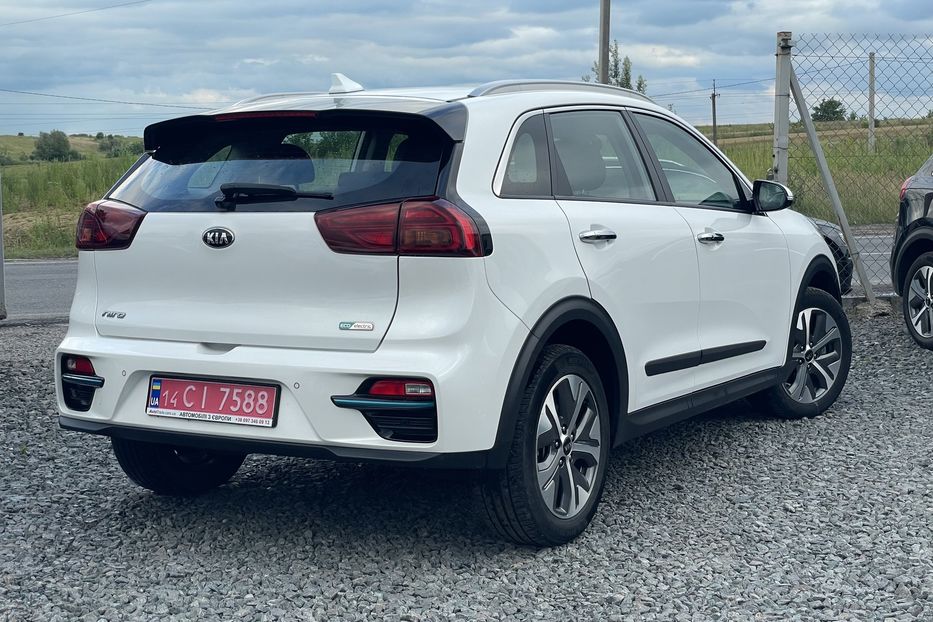 Продам Kia Niro 64 kw   2021 года в Львове
