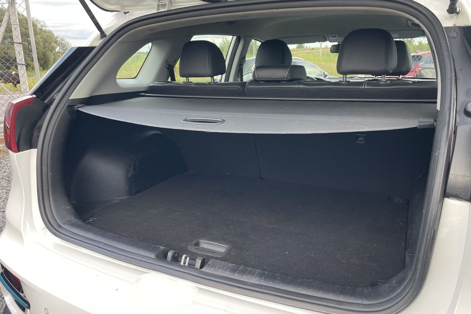 Продам Kia Niro 64 kw   2021 года в Львове