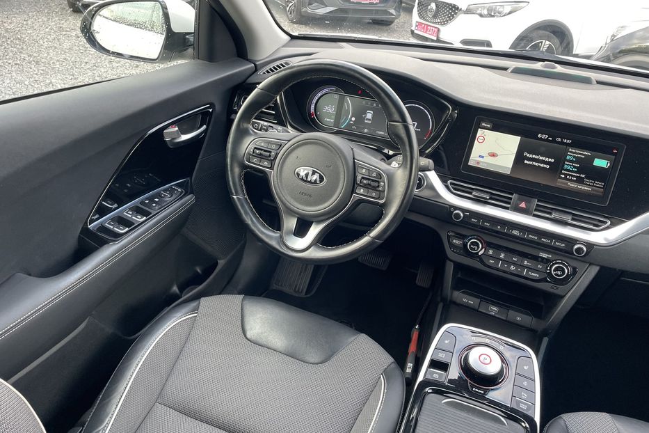Продам Kia Niro 64 kw   2021 года в Львове