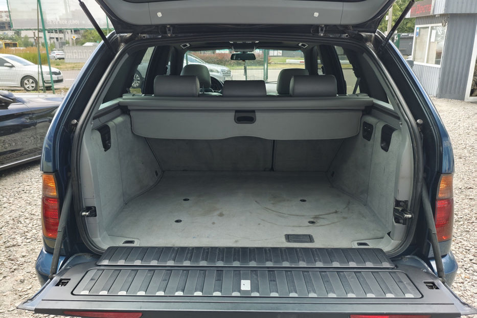 Продам BMW X5 2001 года в Киеве