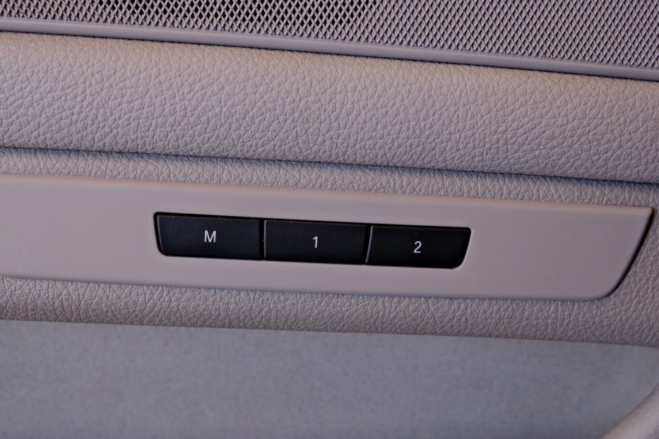 Продам BMW 528 2013 года в Одессе