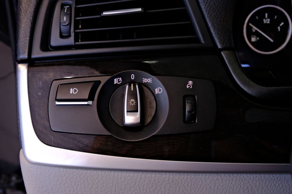 Продам BMW 528 2013 года в Одессе