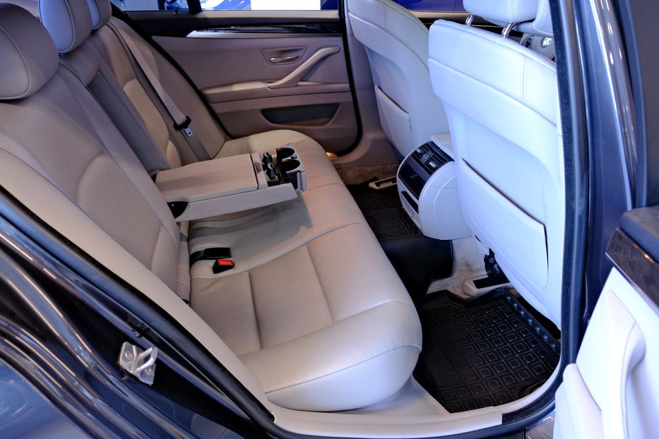 Продам BMW 528 2013 года в Одессе