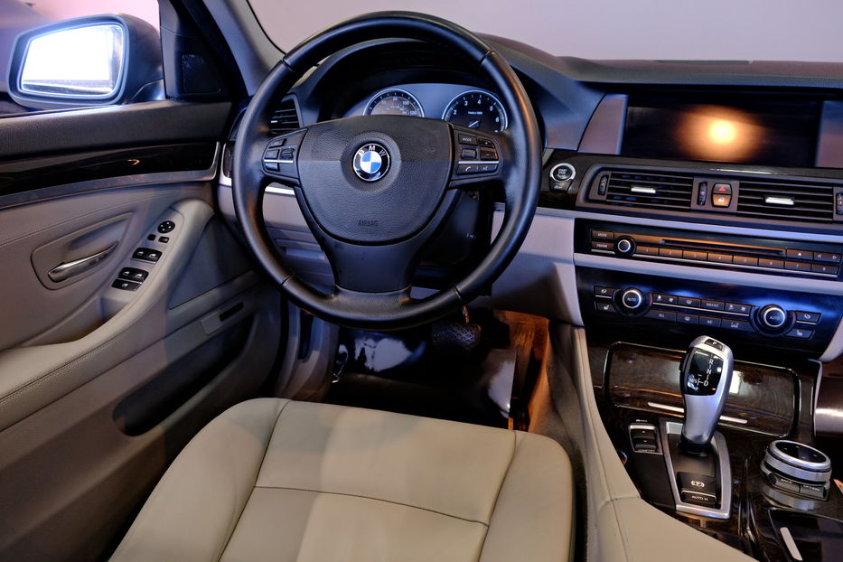 Продам BMW 528 2013 года в Одессе