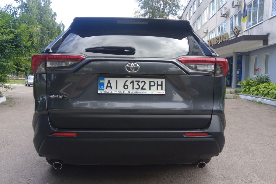 Продам Toyota Rav 4 Live 2020 года в г. Нежин, Черниговская область