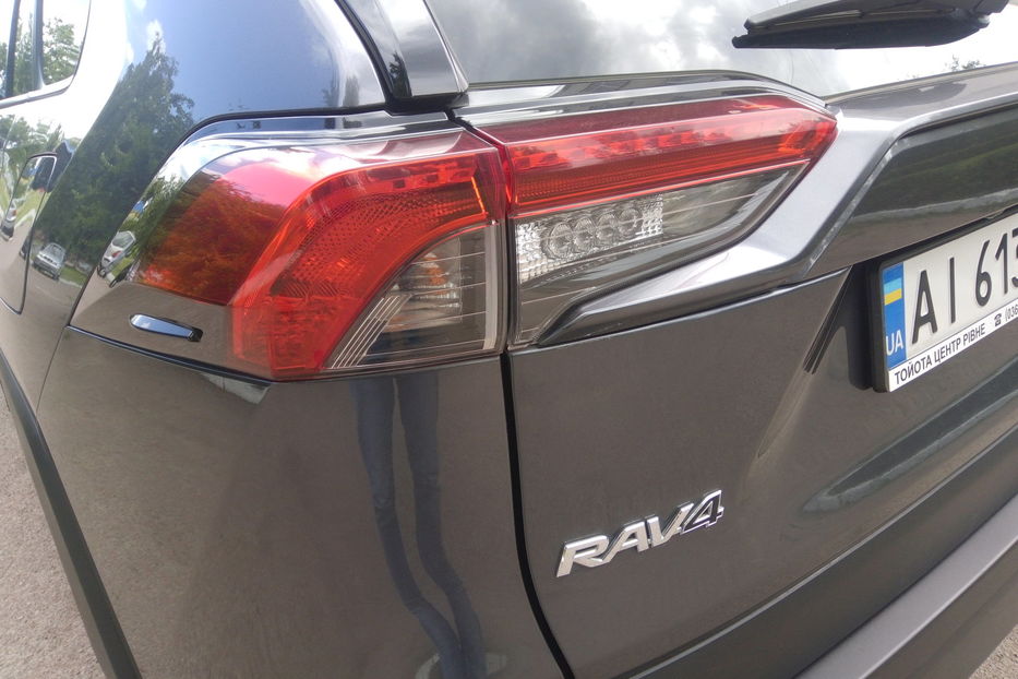 Продам Toyota Rav 4 Live 2020 года в г. Нежин, Черниговская область