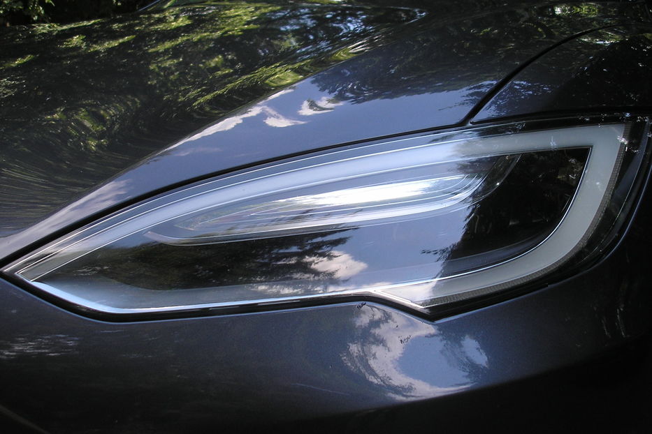 Продам Tesla Model S 75D Dual Motor 2017 года в г. Нежин, Черниговская область