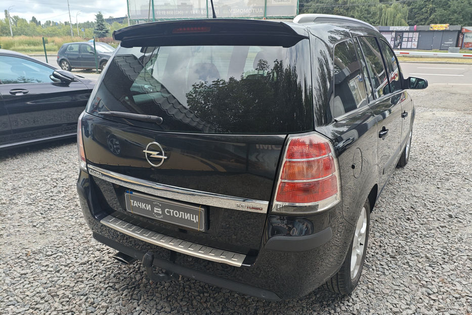 Продам Opel Zafira 2005 года в Киеве