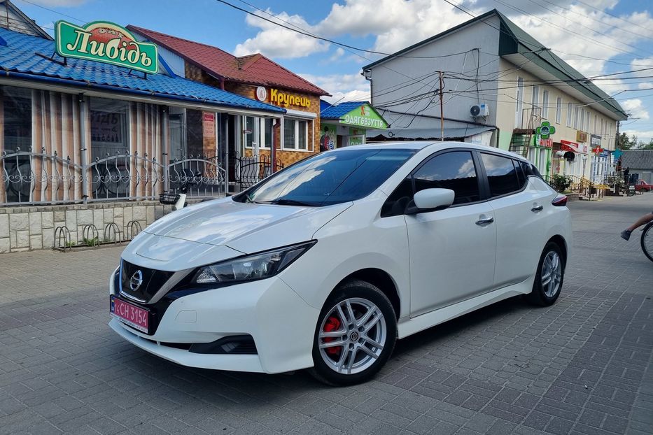 Продам Nissan Leaf 40 кВт 2021 года в Львове