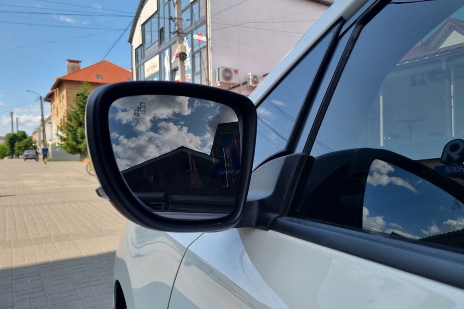 Продам Nissan Leaf 40 кВт 2021 года в Львове
