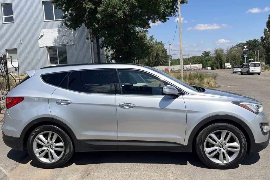Продам Hyundai Santa FE Sport 2.0L Turbo 2015 года в Николаеве