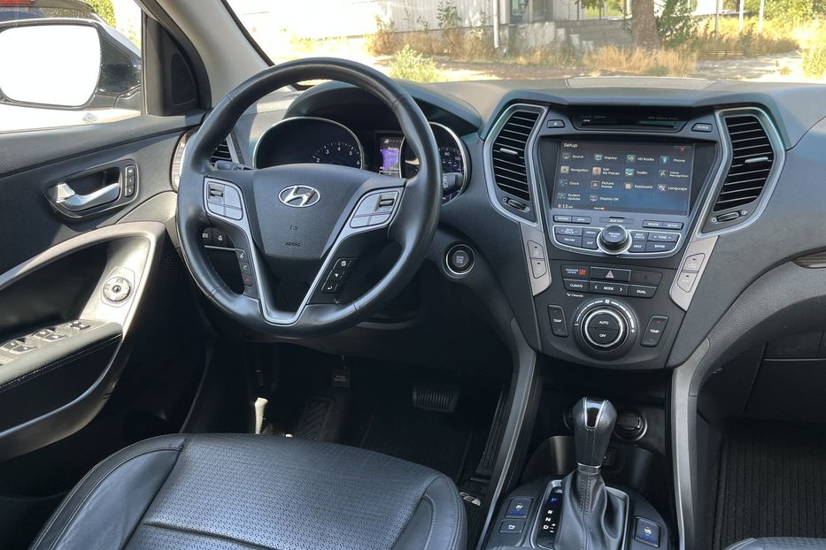 Продам Hyundai Santa FE Sport 2.0L Turbo 2015 года в Николаеве