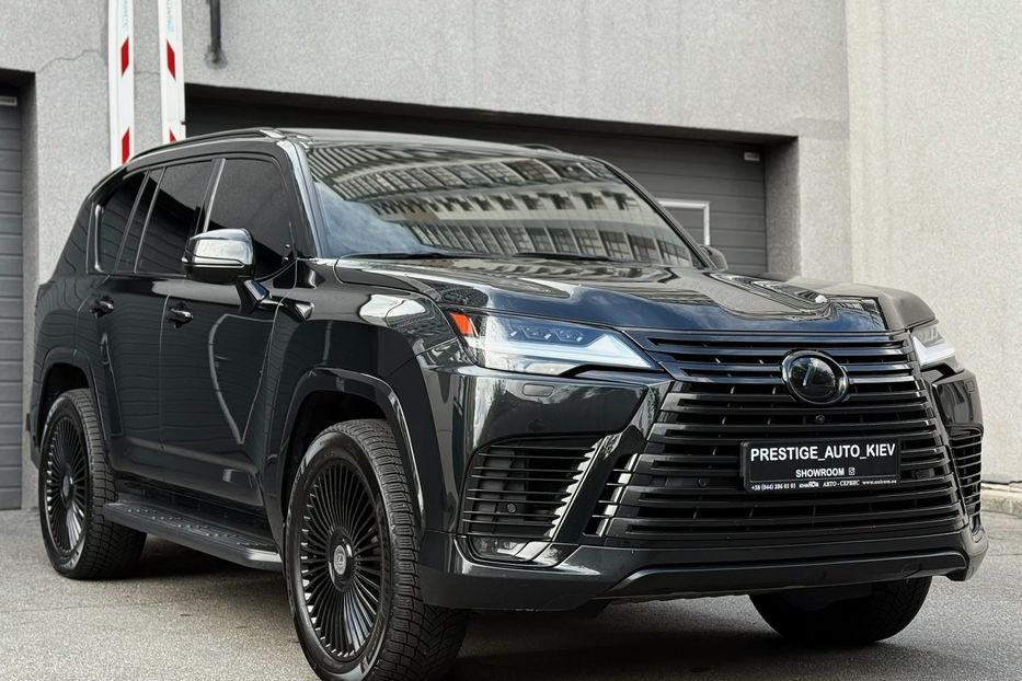 Продам Lexus LX 570 LX 600 Superior 2022 года в Киеве